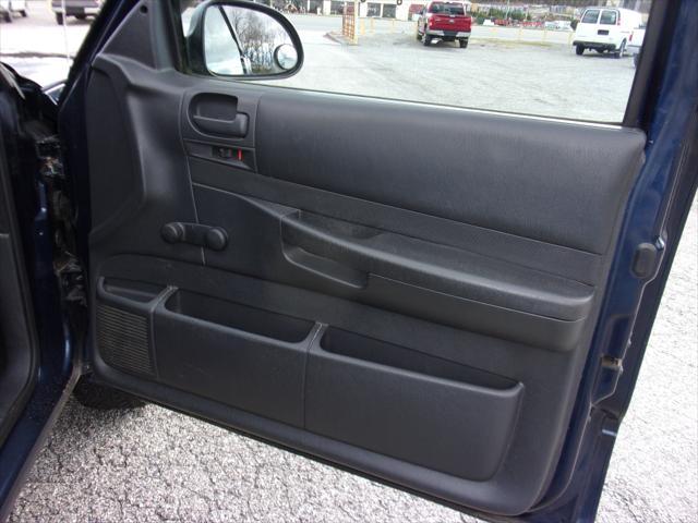 used 2004 Dodge Dakota car, priced at $7,900