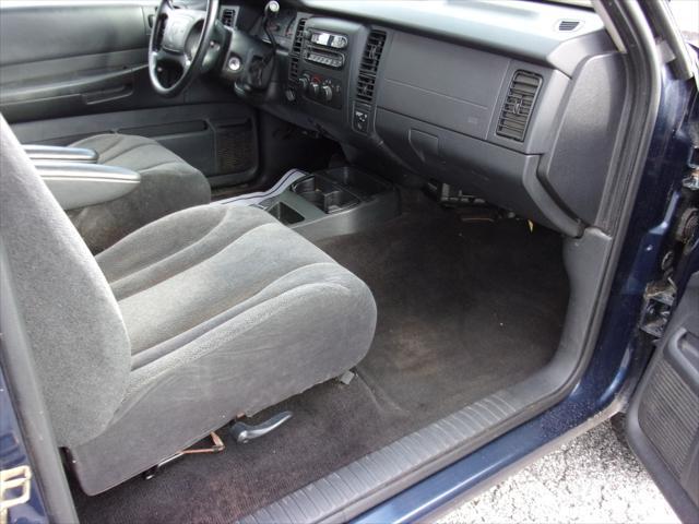 used 2004 Dodge Dakota car, priced at $7,900