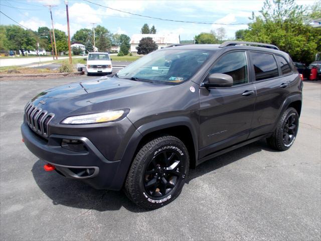 used 2015 Jeep Cherokee car, priced at $14,900