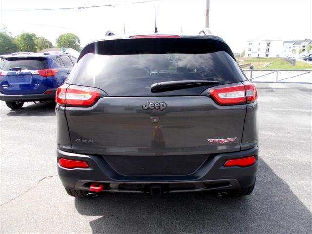 used 2015 Jeep Cherokee car, priced at $14,900