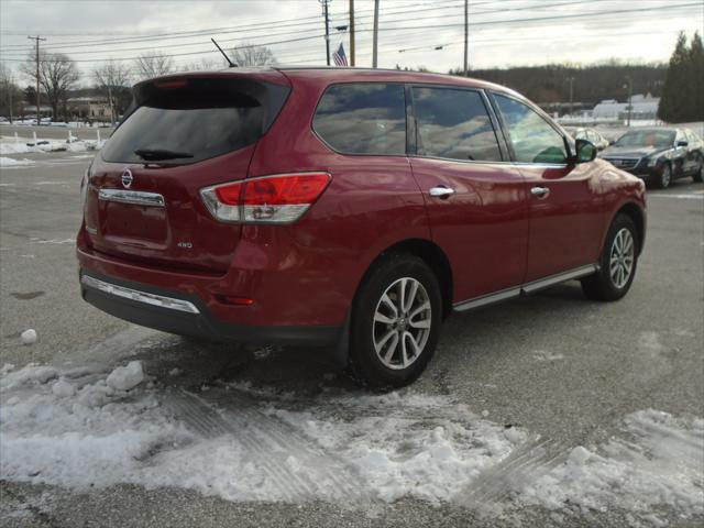 used 2014 Nissan Pathfinder car, priced at $9,900