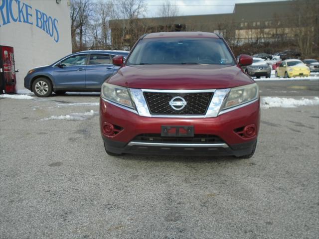 used 2014 Nissan Pathfinder car, priced at $9,900