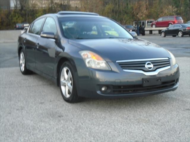 used 2008 Nissan Altima car, priced at $4,900