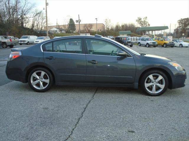 used 2008 Nissan Altima car, priced at $4,900