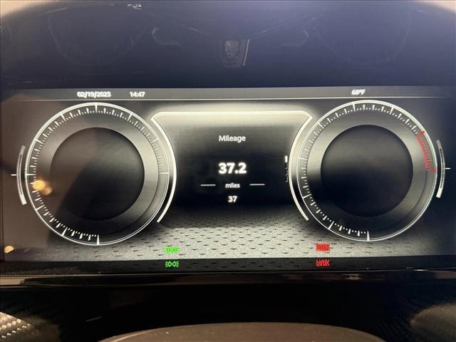 new 2025 Aston Martin Vantage car, priced at $250,100