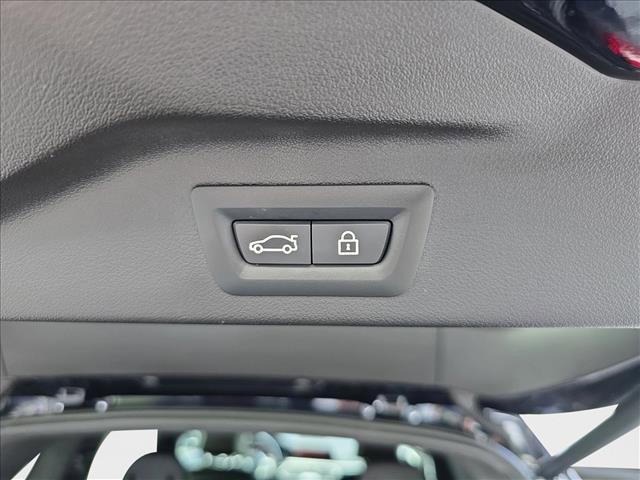 used 2021 BMW X7 car, priced at $58,928