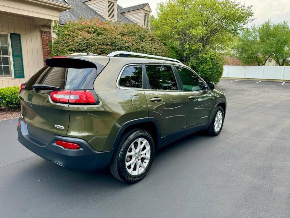 used 2015 Jeep Cherokee car, priced at $8,490