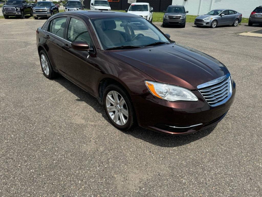 used 2012 Chrysler 200 car, priced at $5,999