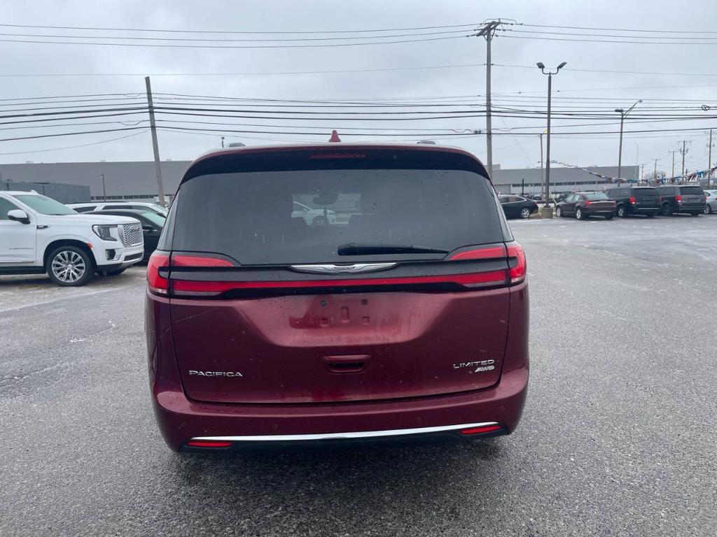 used 2021 Chrysler Pacifica car, priced at $19,900