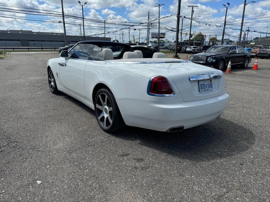 used 2019 Rolls-Royce Dawn car, priced at $189,000