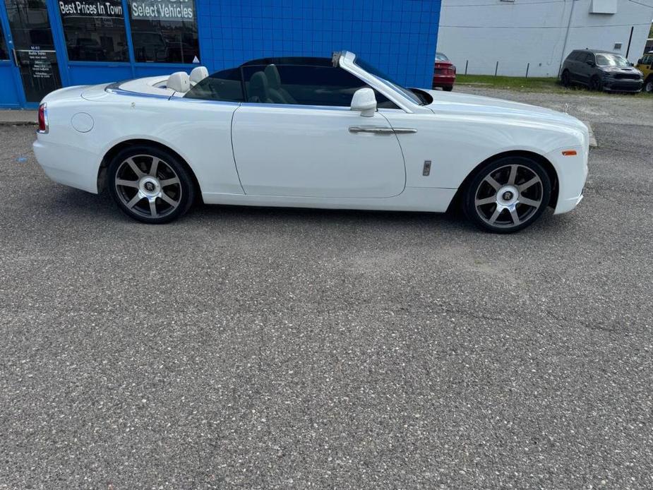 used 2019 Rolls-Royce Dawn car, priced at $189,000