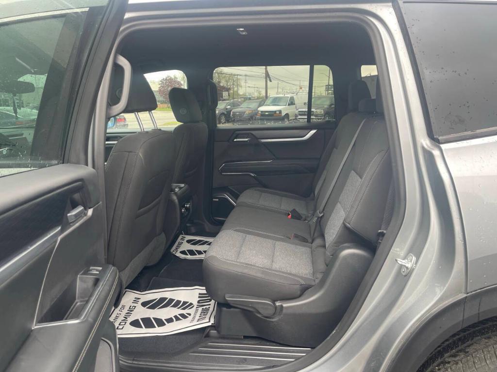 used 2025 GMC Acadia car, priced at $35,000