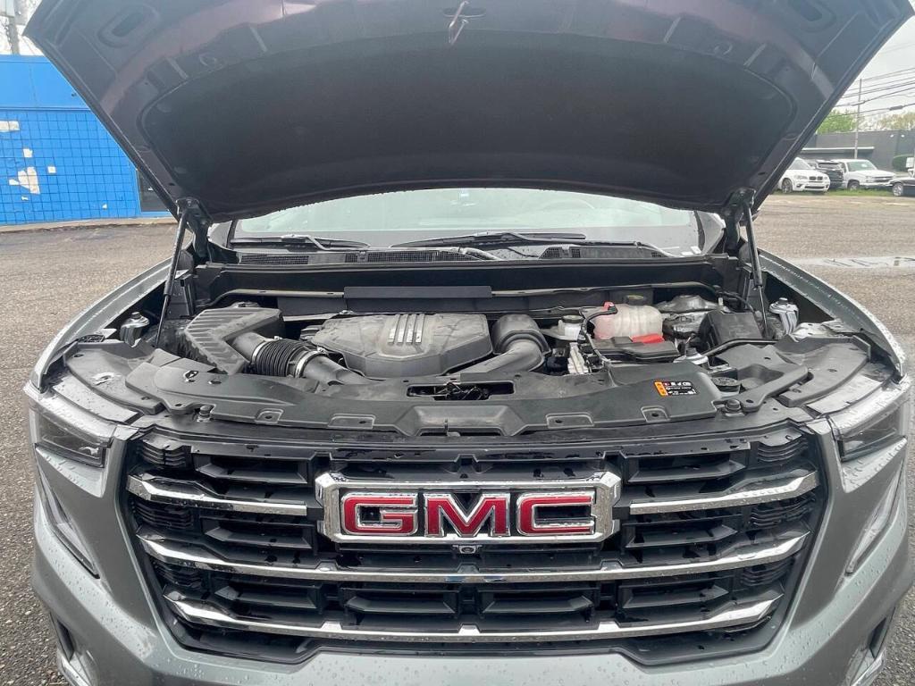 used 2025 GMC Acadia car, priced at $35,000