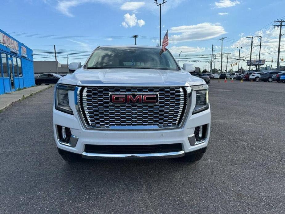 used 2021 GMC Yukon XL car, priced at $54,900