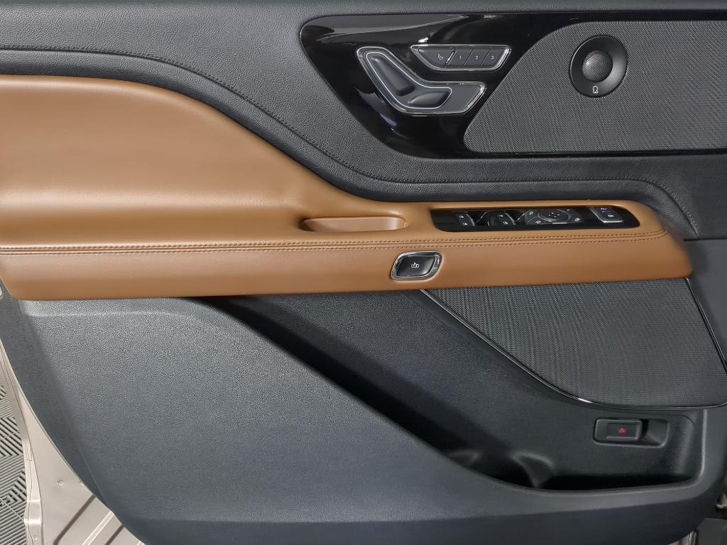 used 2021 Lincoln Aviator car, priced at $30,990