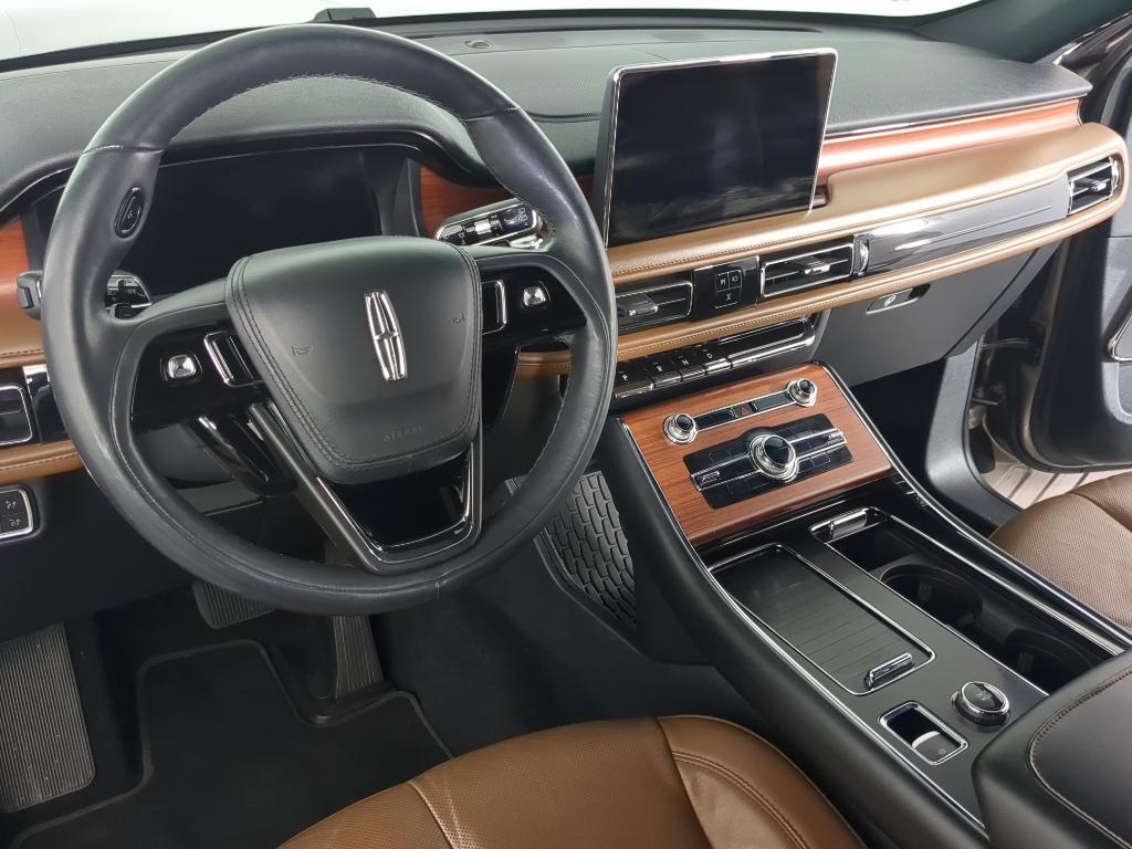 used 2021 Lincoln Aviator car, priced at $30,990