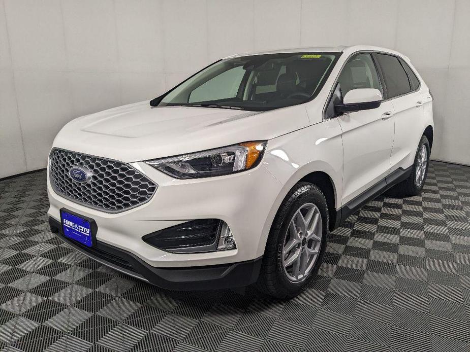new 2024 Ford Edge car, priced at $42,222