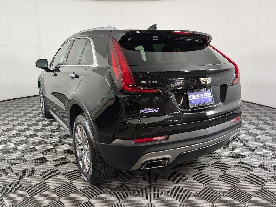 used 2020 Cadillac XT4 car, priced at $25,490