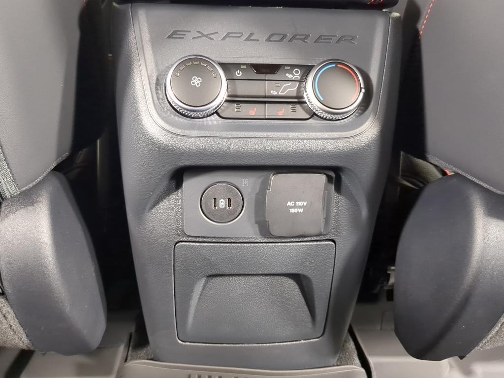 new 2025 Ford Explorer car, priced at $58,676