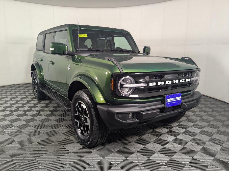 new 2024 Ford Bronco car, priced at $51,077