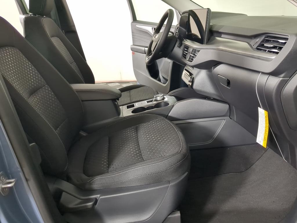 new 2025 Ford Escape car, priced at $29,897