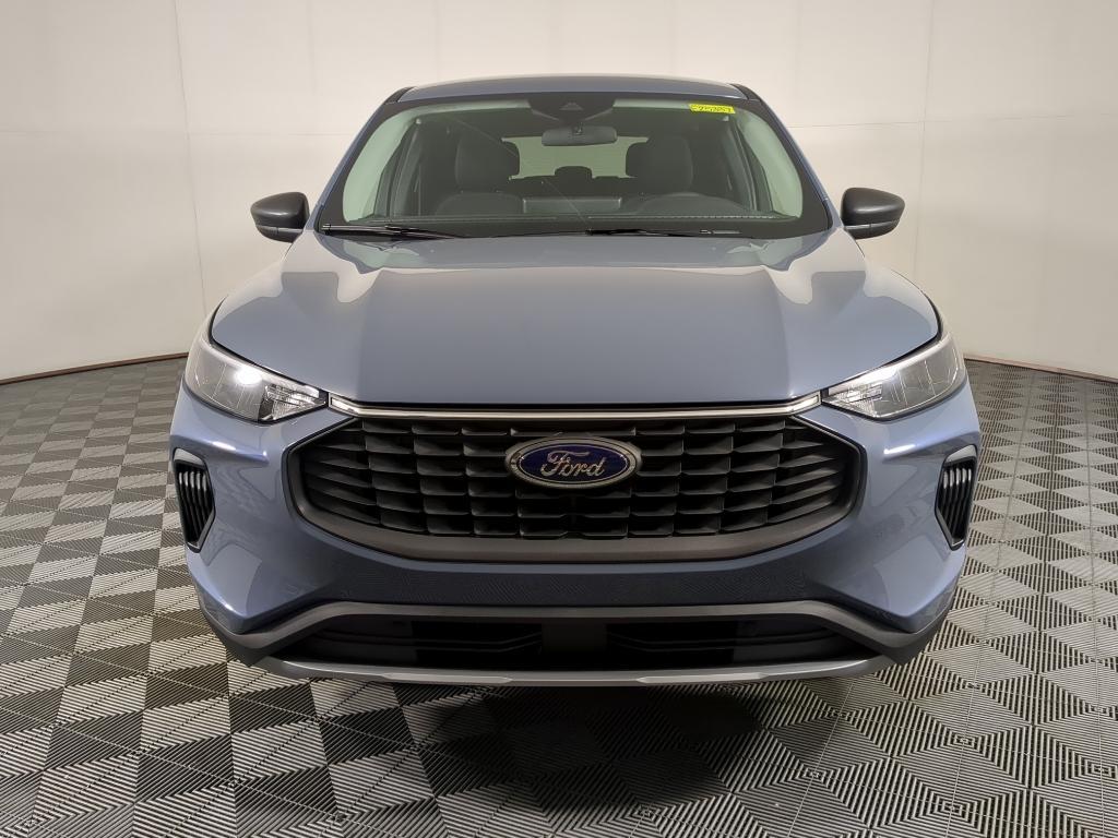 new 2025 Ford Escape car, priced at $29,897