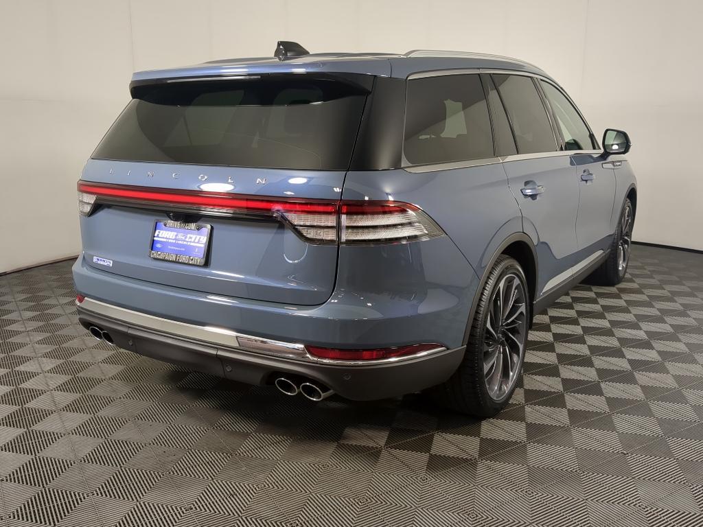 new 2025 Lincoln Aviator car, priced at $81,640