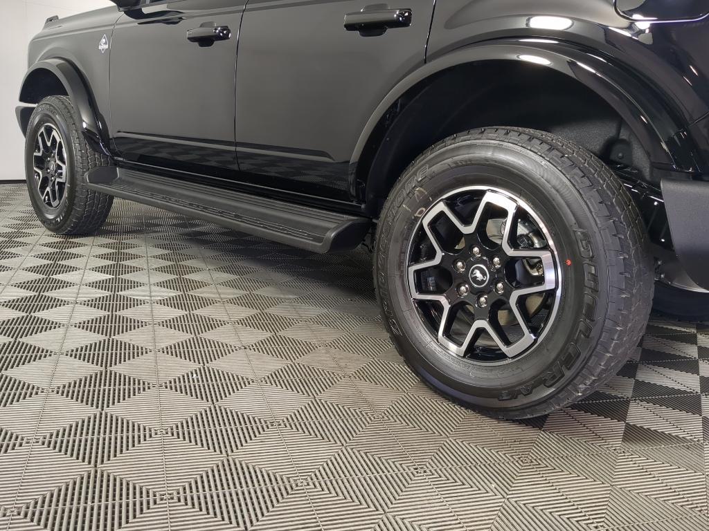 new 2025 Ford Bronco car, priced at $51,350