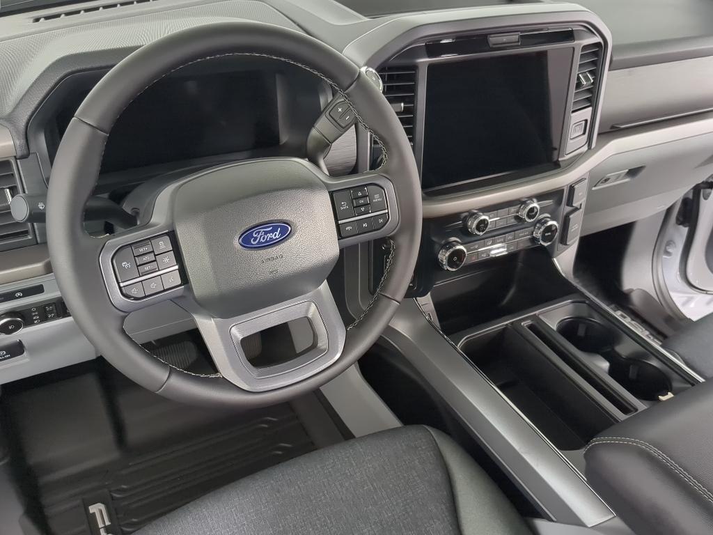 new 2025 Ford F-150 car, priced at $60,294