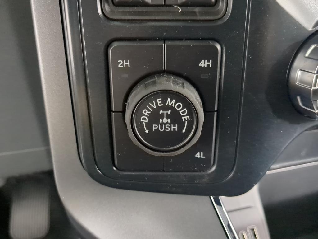 new 2025 Ford F-150 car, priced at $60,294