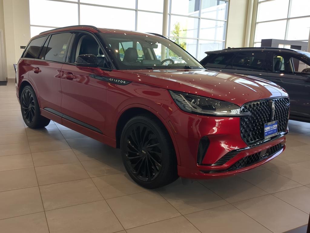new 2025 Lincoln Aviator car, priced at $82,360