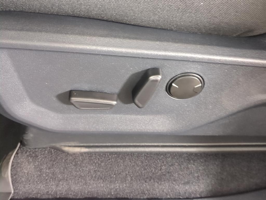 new 2025 Ford F-150 car, priced at $59,995