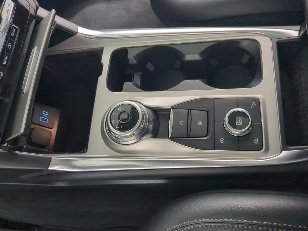 used 2024 Ford Explorer car, priced at $36,969
