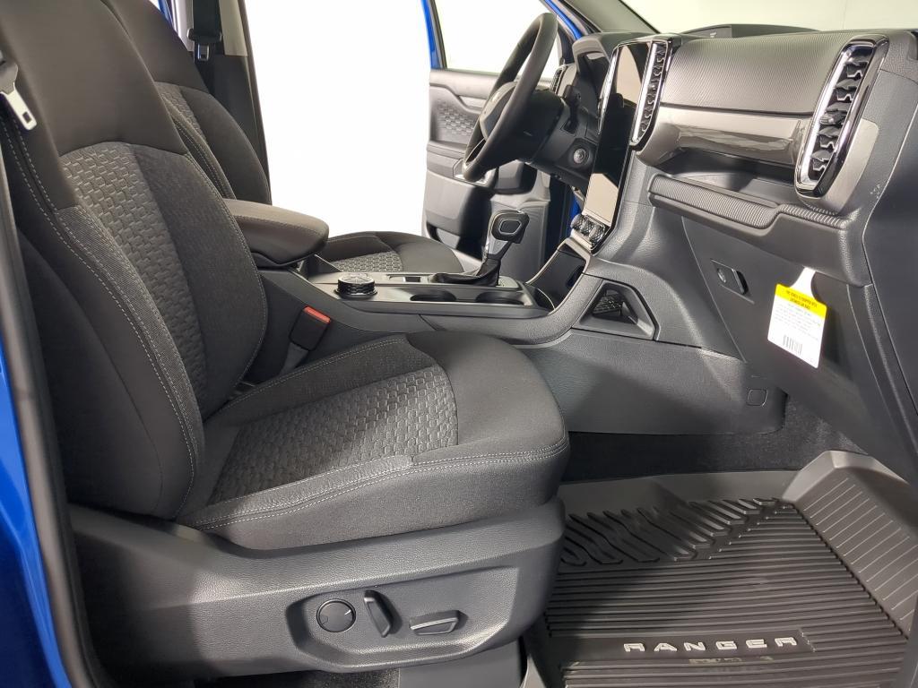 new 2025 Ford Ranger car, priced at $39,847