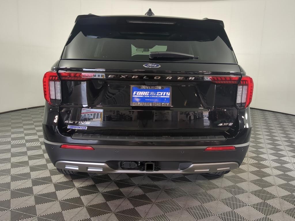 new 2025 Ford Explorer car, priced at $47,460