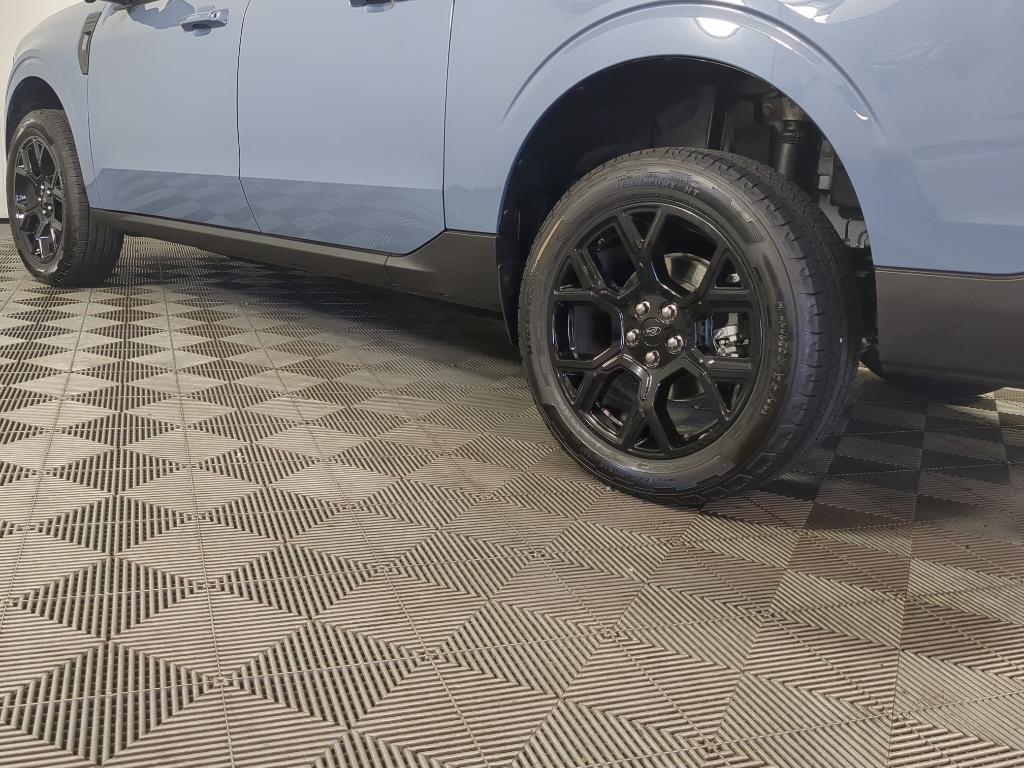 new 2025 Ford Maverick car, priced at $41,540