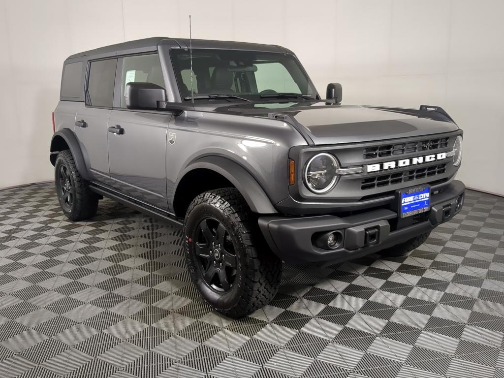 new 2025 Ford Bronco car, priced at $48,530