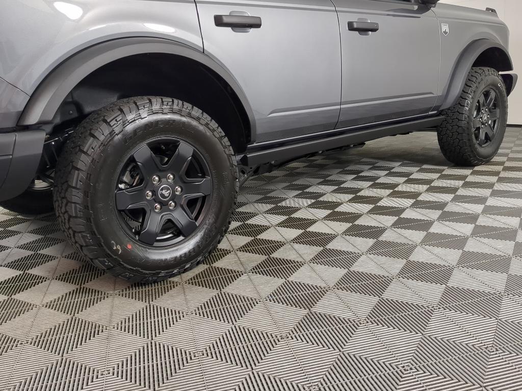 new 2025 Ford Bronco car, priced at $48,530