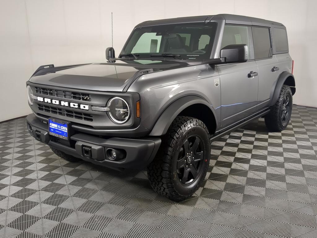 new 2025 Ford Bronco car, priced at $48,530