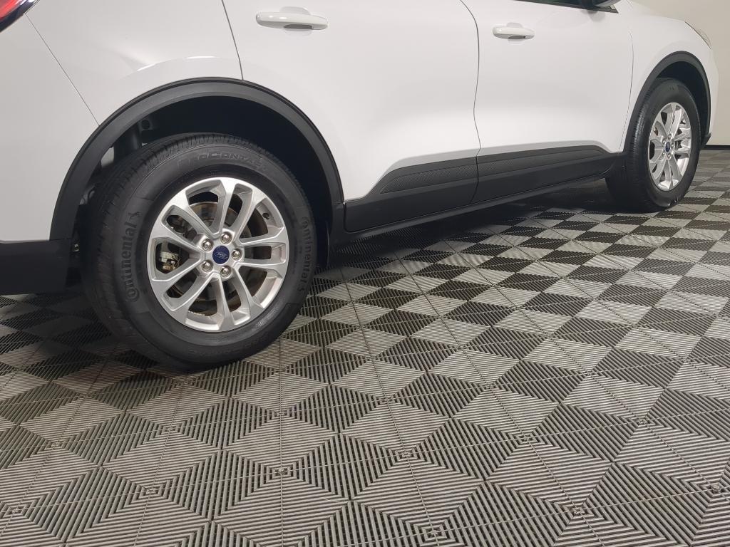 used 2022 Ford Escape car, priced at $23,979
