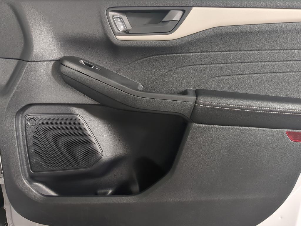 used 2022 Ford Escape car, priced at $23,979