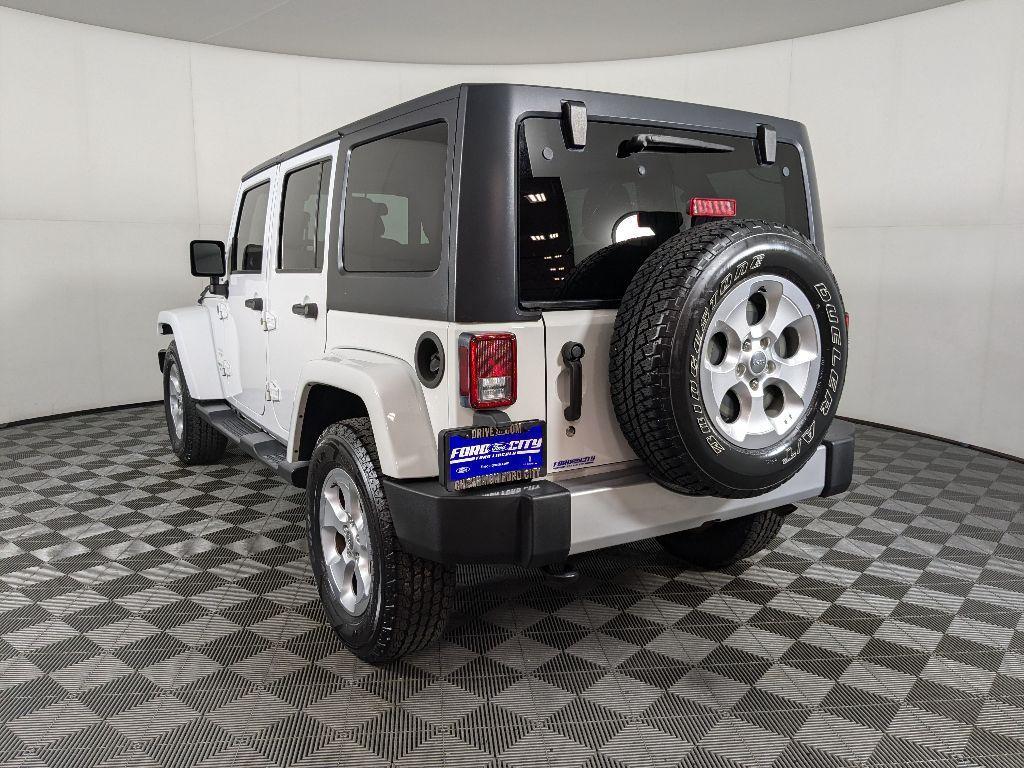 used 2015 Jeep Wrangler Unlimited car, priced at $17,990