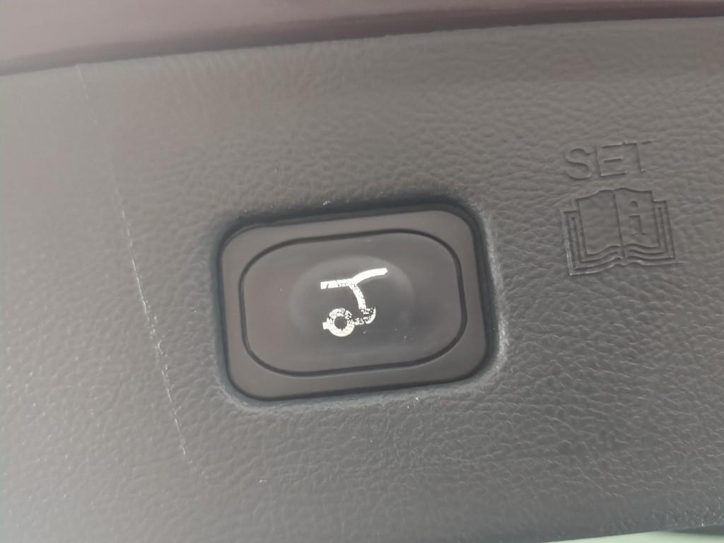 used 2023 Ford Edge car, priced at $22,469