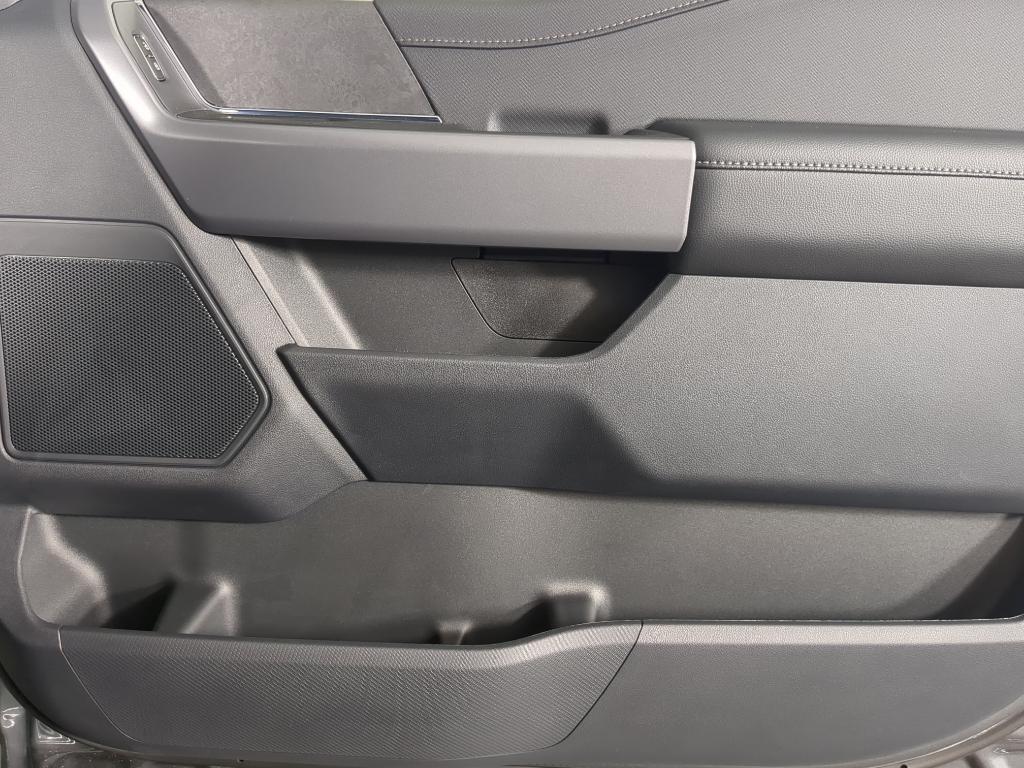 new 2025 Ford F-150 car, priced at $58,052