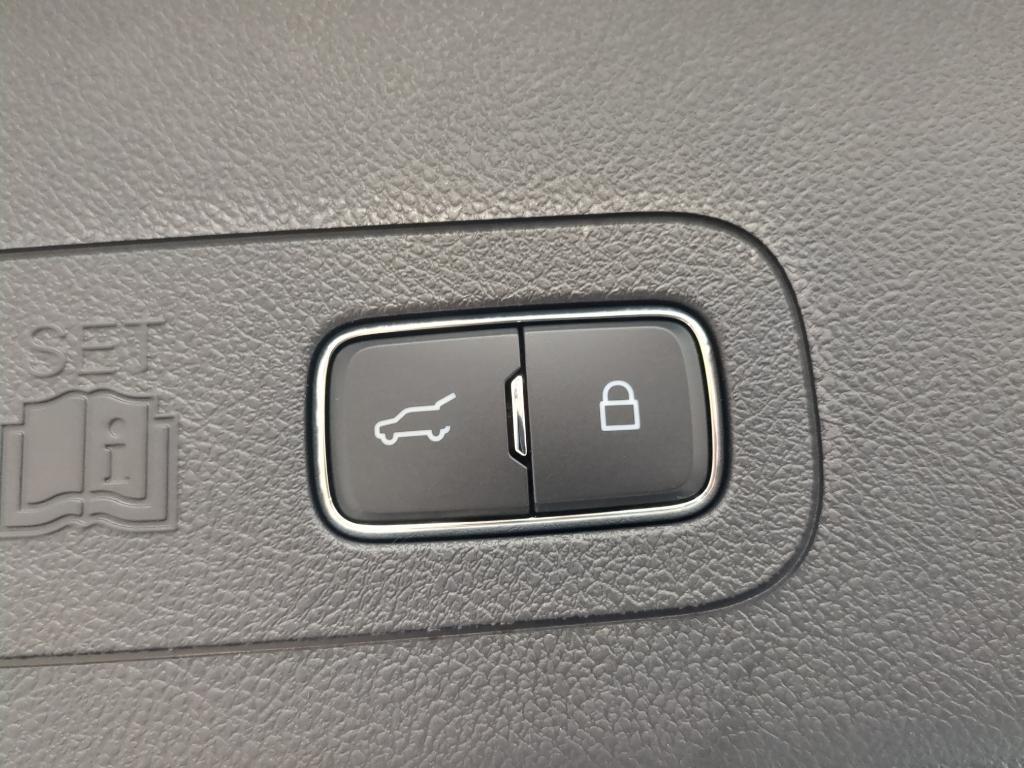 new 2026 Lincoln Aviator car, priced at $81,800