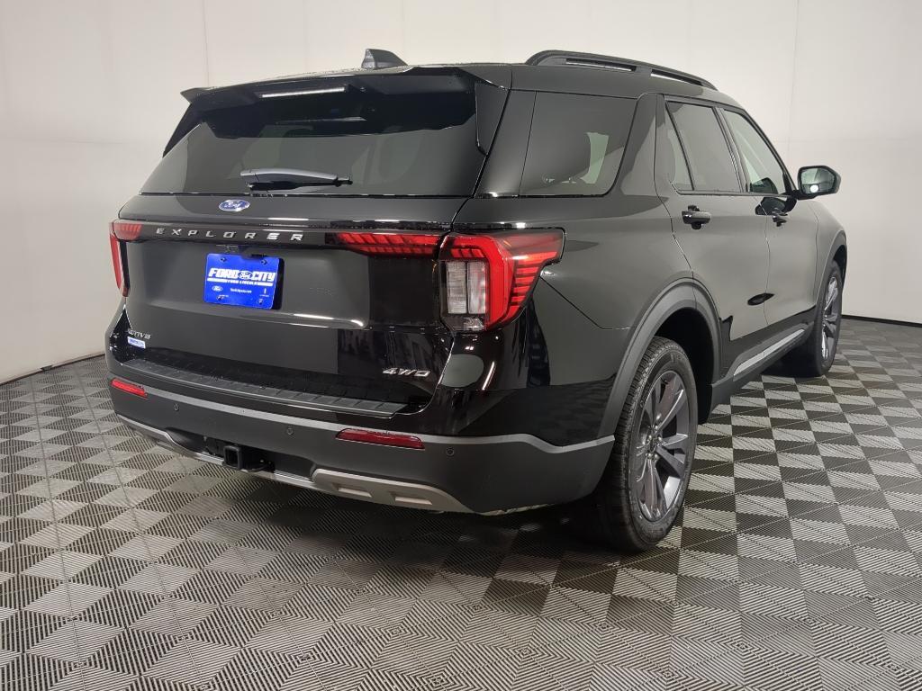 new 2025 Ford Explorer car, priced at $45,865