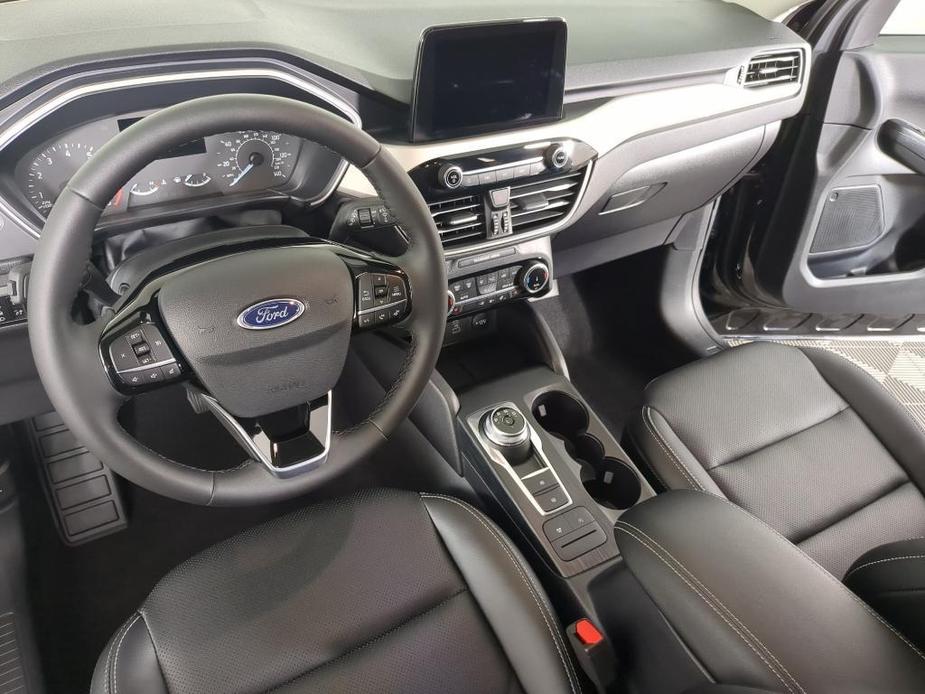 used 2022 Ford Escape car, priced at $25,990