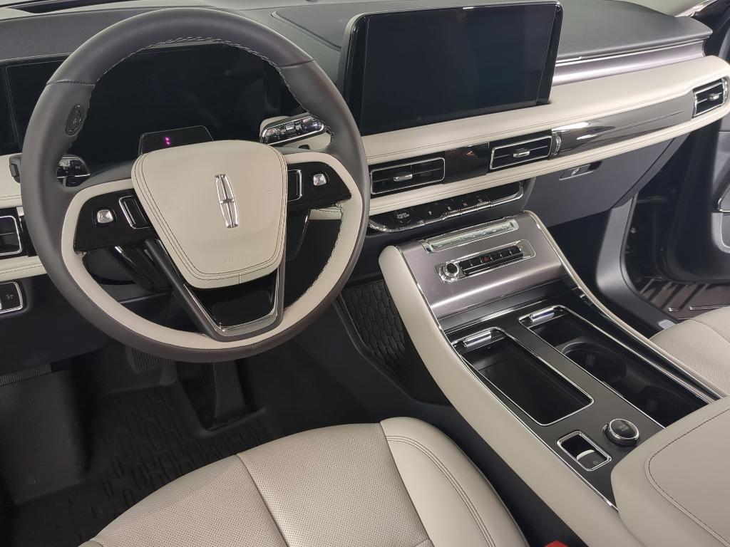 new 2025 Lincoln Aviator car, priced at $67,190