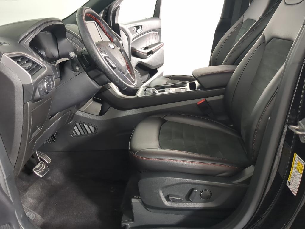 used 2022 Ford Edge car, priced at $26,969