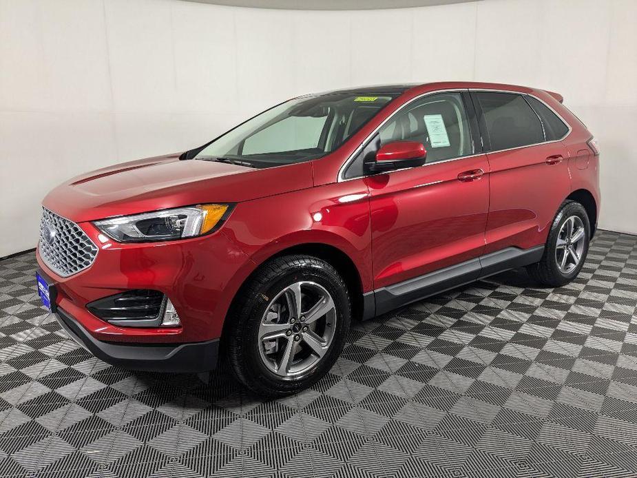 new 2024 Ford Edge car, priced at $44,002